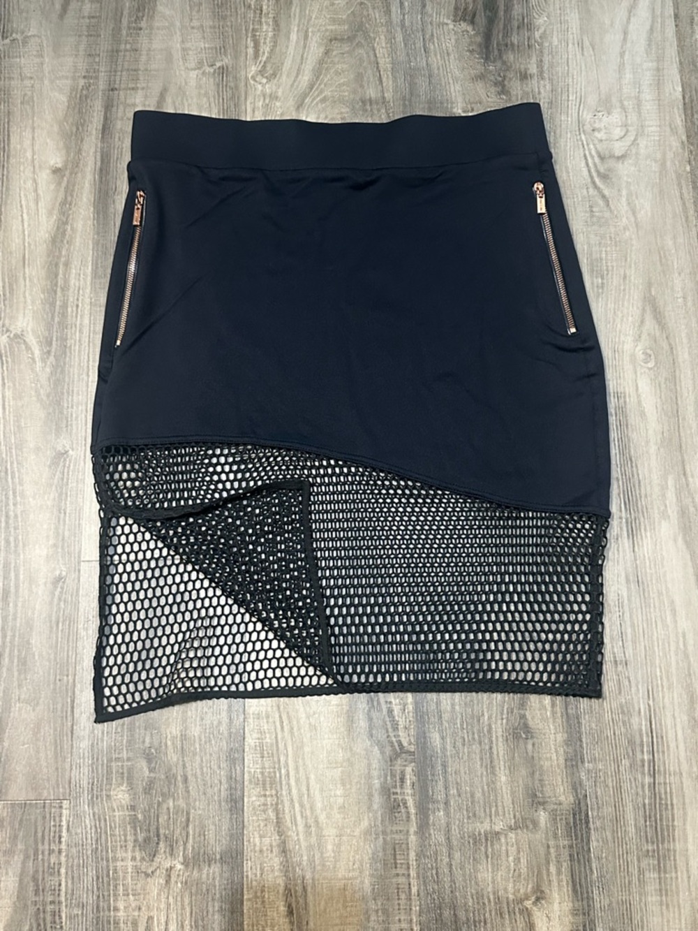 Lime & Vine blk mesh trim skirt L